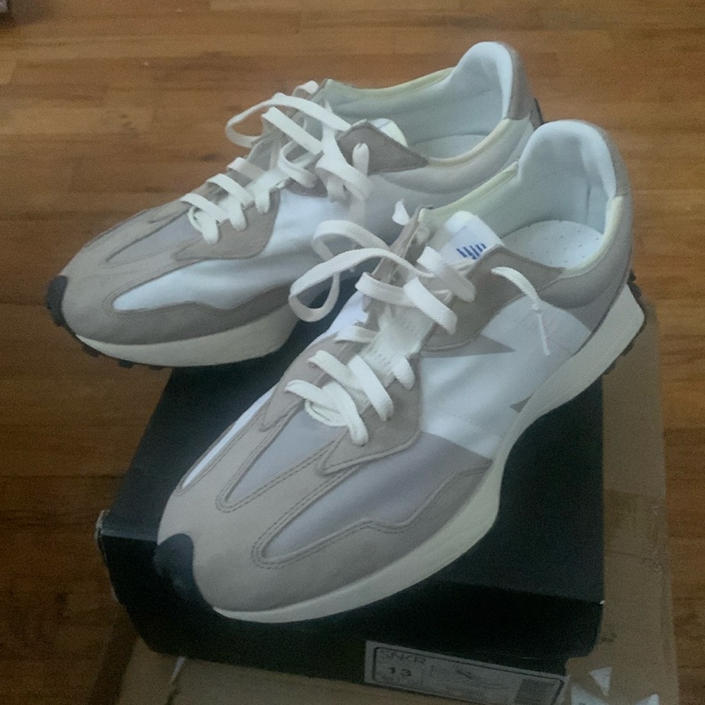 Used Excellent Condition worn1or2X sz13